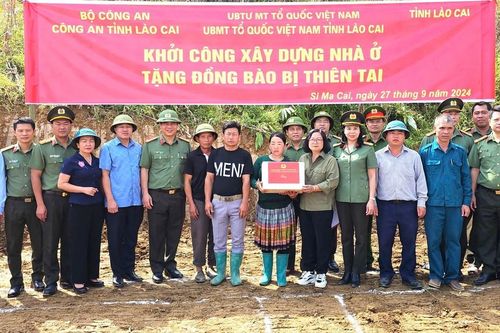 Khởi công xây nhà tặng các hộ dân bị ảnh hưởng nặng nề do bão, lũ ở Lào Cai