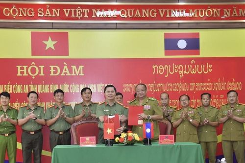 Công an Quảng Bình và Khăm Muộn tăng cường phối hợp, đảm bảo an ninh biên giới