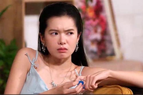 'Đi giữa trời rực rỡ' tập 43: Như có bầu, Bảo Anh cài người phá quán của Thái