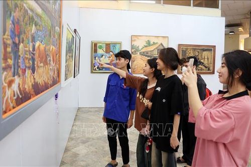 Trưng bày 100 tác phẩm tiêu biểu tại Triển lãm Mỹ thuật tỉnh Đắk Lắk