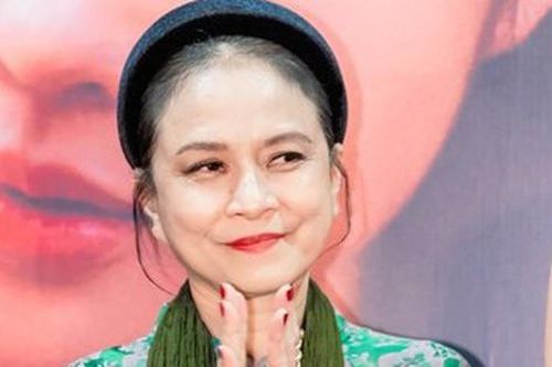 'Cô gái xấu xí' - NSƯT Ngọc Hiệp tiết lộ cuộc sống sau ánh đèn sân khấu
