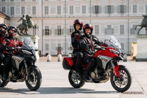 Ducati Multistrada V4 thế hệ mới có thể tự hạ thấp yên