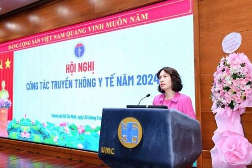 Thứ trưởng Bộ Y tế: Đãi ngộ với cán bộ truyền thông y tế chưa thỏa đáng
