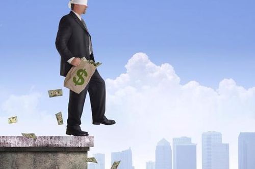 Chuyên gia quốc tế: Nhà đầu tư nhỏ lẻ thường tự tạo rủi ro cho bản thân