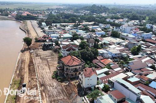 Đề nghị tạm dừng thi công Dự án Đường ven sông Đồng Nai đoạn qua khu vực 'nhà lầu ông Phủ'
