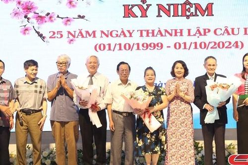 Kỷ niệm 25 năm Ngày thành lập CLB Thơ Hoa Đào
