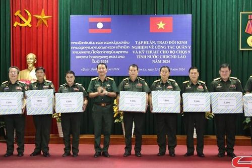 Bế mạc tập huấn công tác quân y và kỹ thuật cho Bộ CHQS 9 tỉnh nước CHDCND Lào