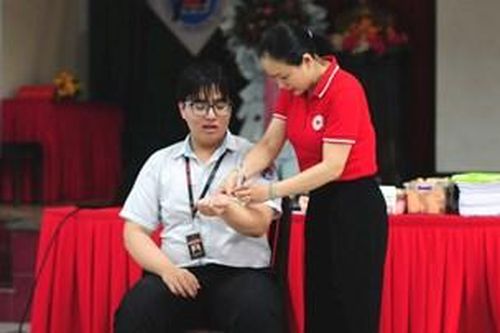 Triển khai chương trình 'Trường đến trường - Kết nối yêu thương' năm 2024