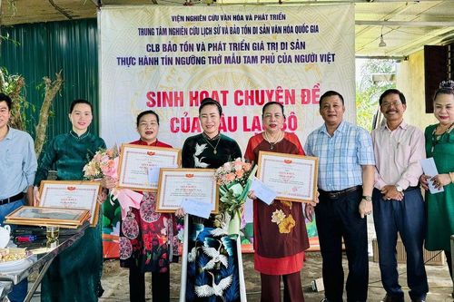 Sinh hoạt chuyên đề Câu lạc bộ Bảo tồn và Phát huy giá trị di sản Thực hành tín ngưỡng thờ Mẫu Tam phủ của người Việt tại Đền Mẫu Thoải