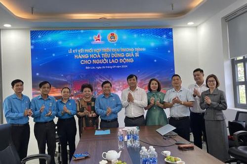 Long An: Ký kết thỏa thuận hợp tác cung cấp hàng hóa, bước tiến mới trong hợp tác kinh tế