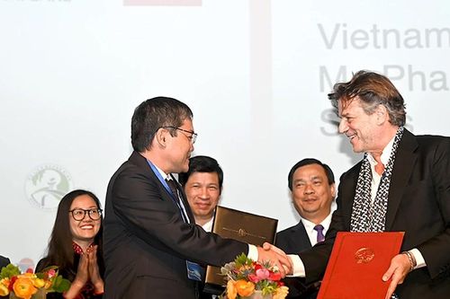 Quảng Bình hợp tác phát triển du lịch - điện ảnh cùng đối tác Hoa Kỳ