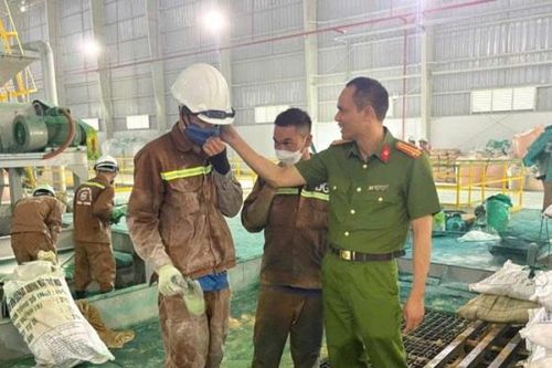 Hàng trăm thanh niên vùng biên giới Đăk Nông được Công an giới thiệu việc làm