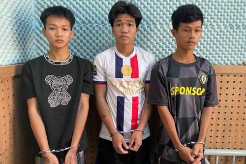 Cho mượn xe bị mang đi bán, nhóm thanh niên rủ nhau đi bắt người, đòi tài sản