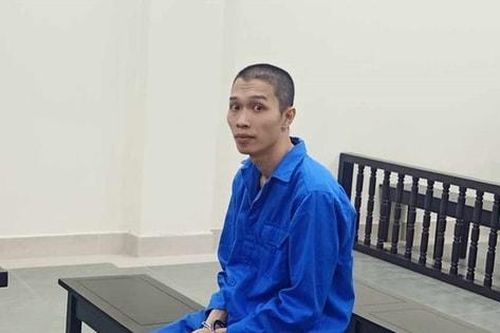 Nhân viên cây xăng đâm trọng thương khách hàng lĩnh án