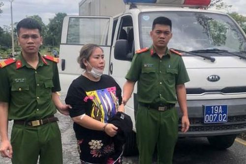 Liên tiếp mang thai, đẻ 8 lần để trốn thi hành án
