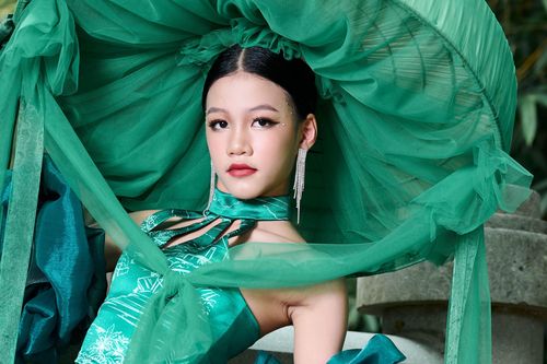 Vẻ đẹp ấn tượng của người mẫu 'nhí' 12 tuổi Hải Phương