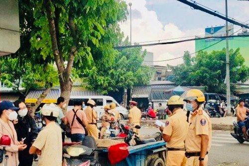 TPHCM: Đồng loạt ra quân tình nguyện điều tiết giao thông