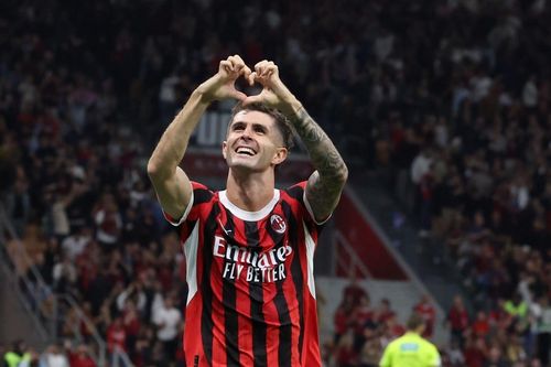 Pulisic thăng hoa