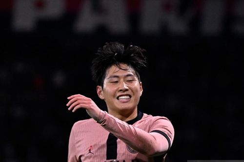 Lee Kang-in giúp PSG quên nhanh Mbappe