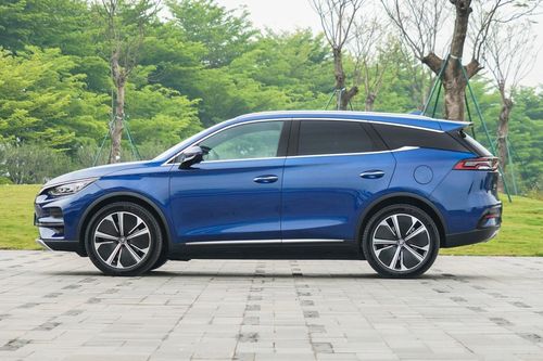BYD Tang sẽ không đổi tên tại Việt Nam dù gây tranh cãi?