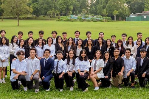 Từ năm châu: thế hệ trẻ Việt Nam chung tay sau cơn bão lịch sử