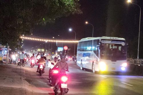 Quảng Ngãi: hiểm họa tai nạn giao thông rình rập trên Quốc lộ 1A