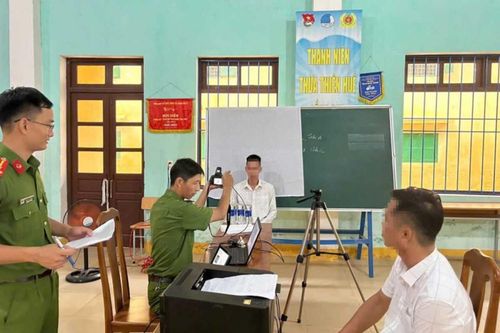 Thu nhận hồ sơ cấp Căn cước cho 41 phạm nhân được đề nghị đặc xá