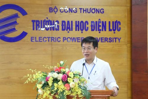 Tạo cảm hứng để sinh viên đam mê nghiên cứu khoa học