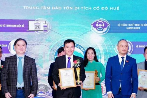 Trung tâm Bảo tồn Di tích Cố đô Huế đạt danh hiệu 'Top Công nghiệp 4.0 Việt Nam'