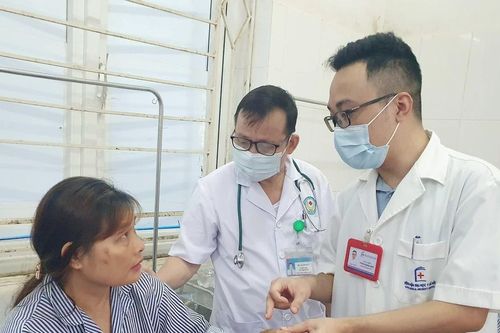 Cách phòng tránh những bệnh dễ mắc sau bão lũ