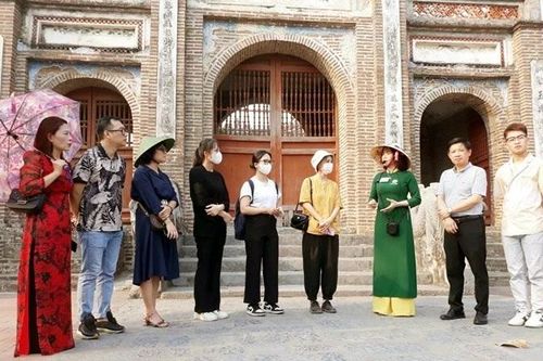 Hà Nội: Tạo 'đòn bẩy' để du lịch ngoại thành phát triển