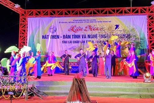Lai Châu tổ chức Liên hoan hát then - đàn tính và xòe Thái lần thứ VI