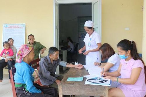 Bộ Y tế đề xuất mỗi Trạm y tế cấp xã có 5 người làm việc, đều là viên chức