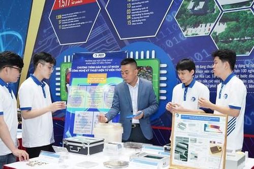 Miễn học phí, hỗ trợ sinh hoạt phí khi học thạc sĩ, tiến sĩ