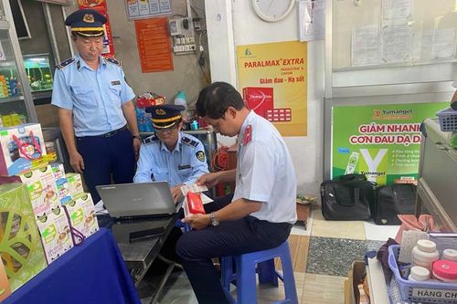 Phát hiện nhà thuốc bán thuốc CEFUROXIM 500mg giả mạo
