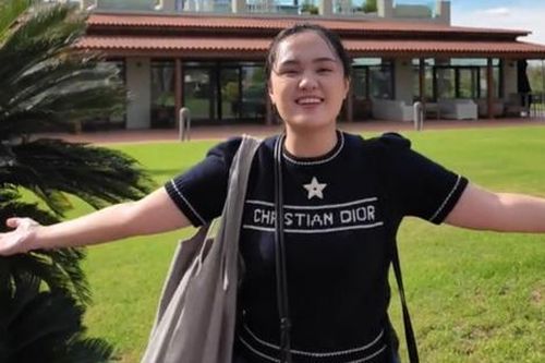 Vợ Duy Mạnh bất ngờ tự nhận 'phông bạt'