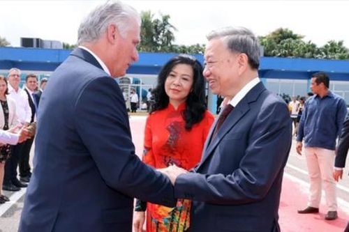 Việt Nam-Cuba ra tuyên bố chung về hợp tác toàn diện trong giai đoạn mới