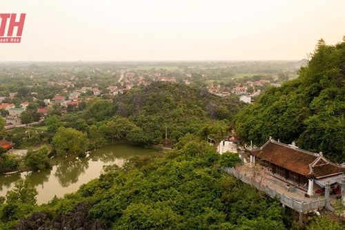 Hai ngôi đền Đồng Cổ ở xứ Thanh