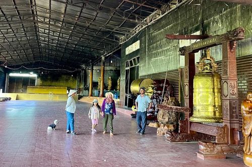 Chùa Vạn Phật chưa có bất kỳ lời kêu gọi đóng góp nào qua mạng xã hội
