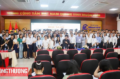 EPU - Không ngừng cập nhật xu hướng công nghệ, chuyển đổi số trong nghiên cứu khoa học ngành Công nghệ thông tin