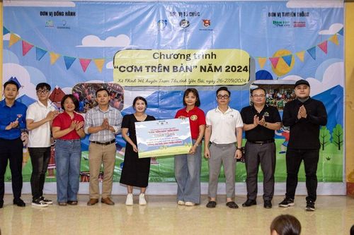 Chương trình 'Cơm trên bản' năm 2024 - lan tỏa những giá trị tốt đẹp