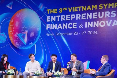 Các chuyên gia tài chính hội tụ bàn về chủ đề 'Đổi mới và Kinh tế số'