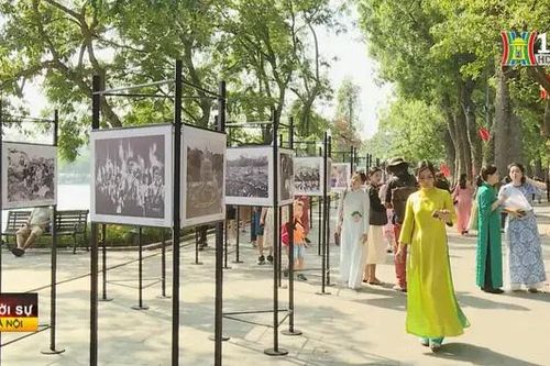 Triển lãm ảnh 'Hà Nội trong tôi'