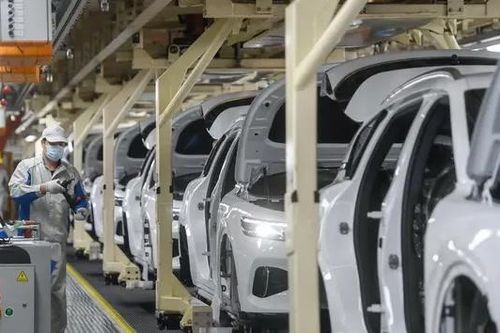 Mỹ chính thức áp mức thuế 100% với xe điện Trung Quốc