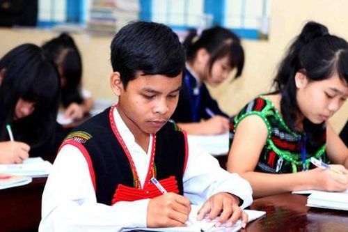 Dự thảo chính sách mới cho học sinh dân tộc thiểu số