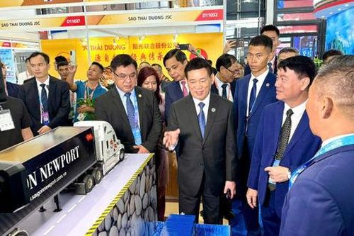 Việt Nam cùng ASEAN thúc đẩy giao thương với Trung Quốc