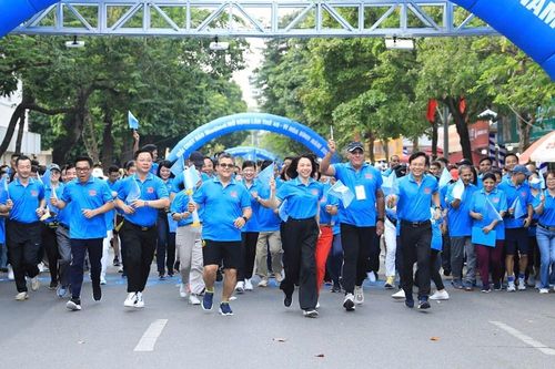 3.500 người tham gia Giải chạy Báo Hà Nội Mới mở rộng