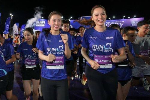 Khoảng 10 nghìn vận động viên tham gia giải chạy Run To Live mùa 2