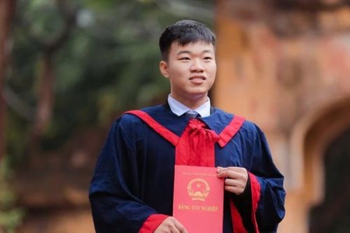 Bí quyết chinh phục 11 học bổng của nam thủ khoa đầu ra ĐH Bách khoa Hà Nội