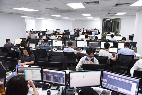 'Nóng' cuộc đua tăng vốn của công ty chứng khoán